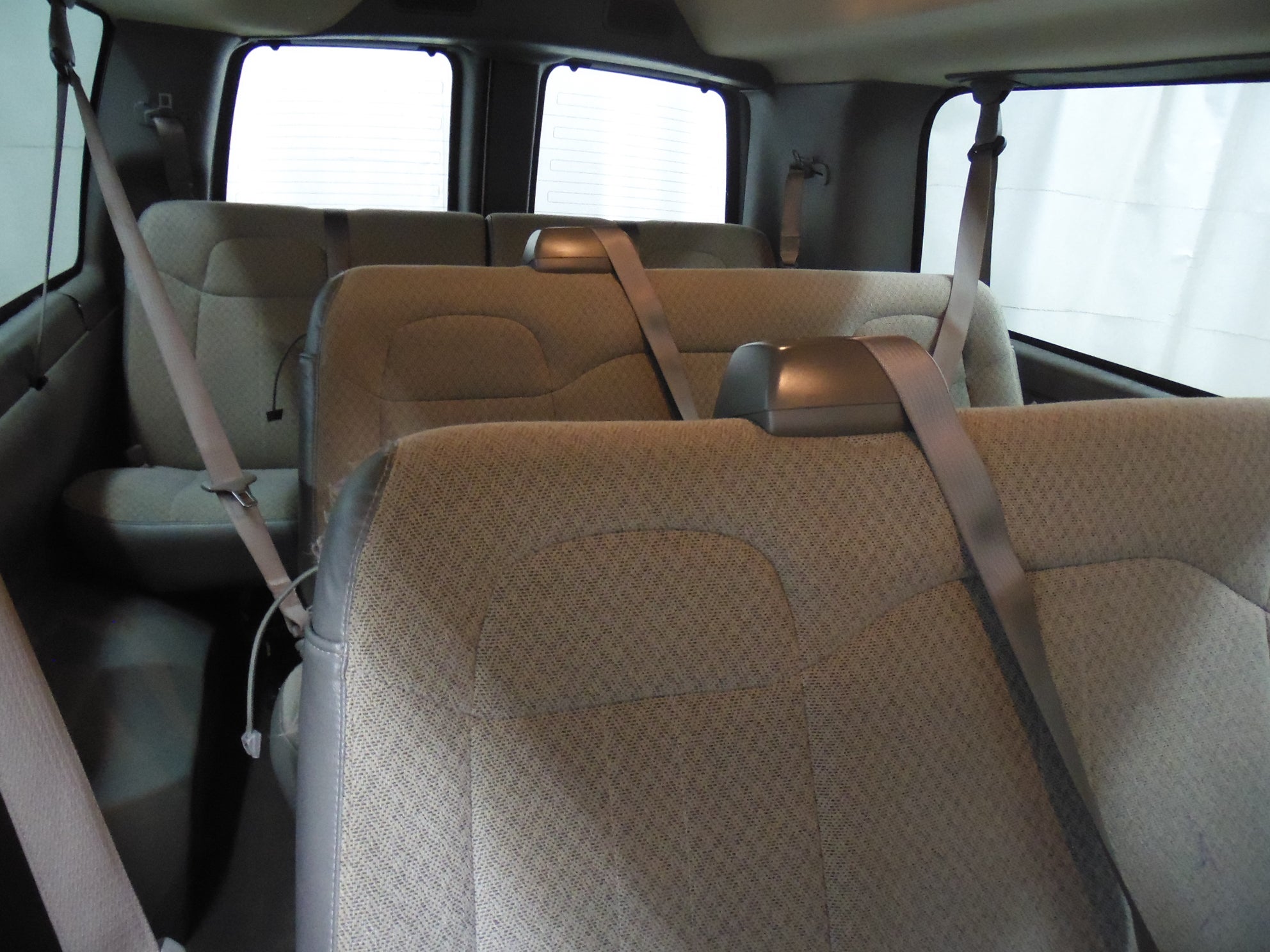 2021 Chevrolet Express Passenger 3500 LT