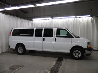 2020 Chevrolet Express Passenger 3500 LT