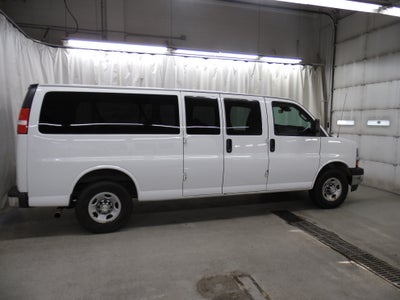 2020 Chevrolet Express Passenger 3500 LT