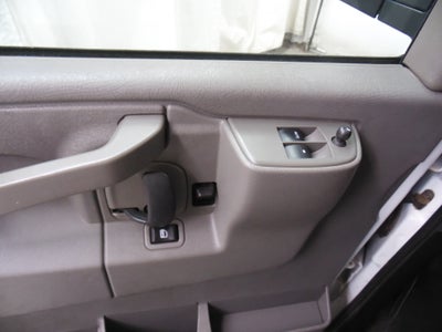 2020 Chevrolet Express Passenger 3500 LT