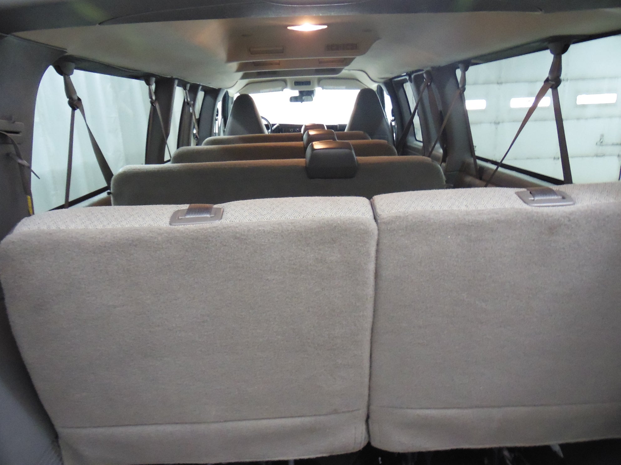 2020 Chevrolet Express Passenger 3500 LT