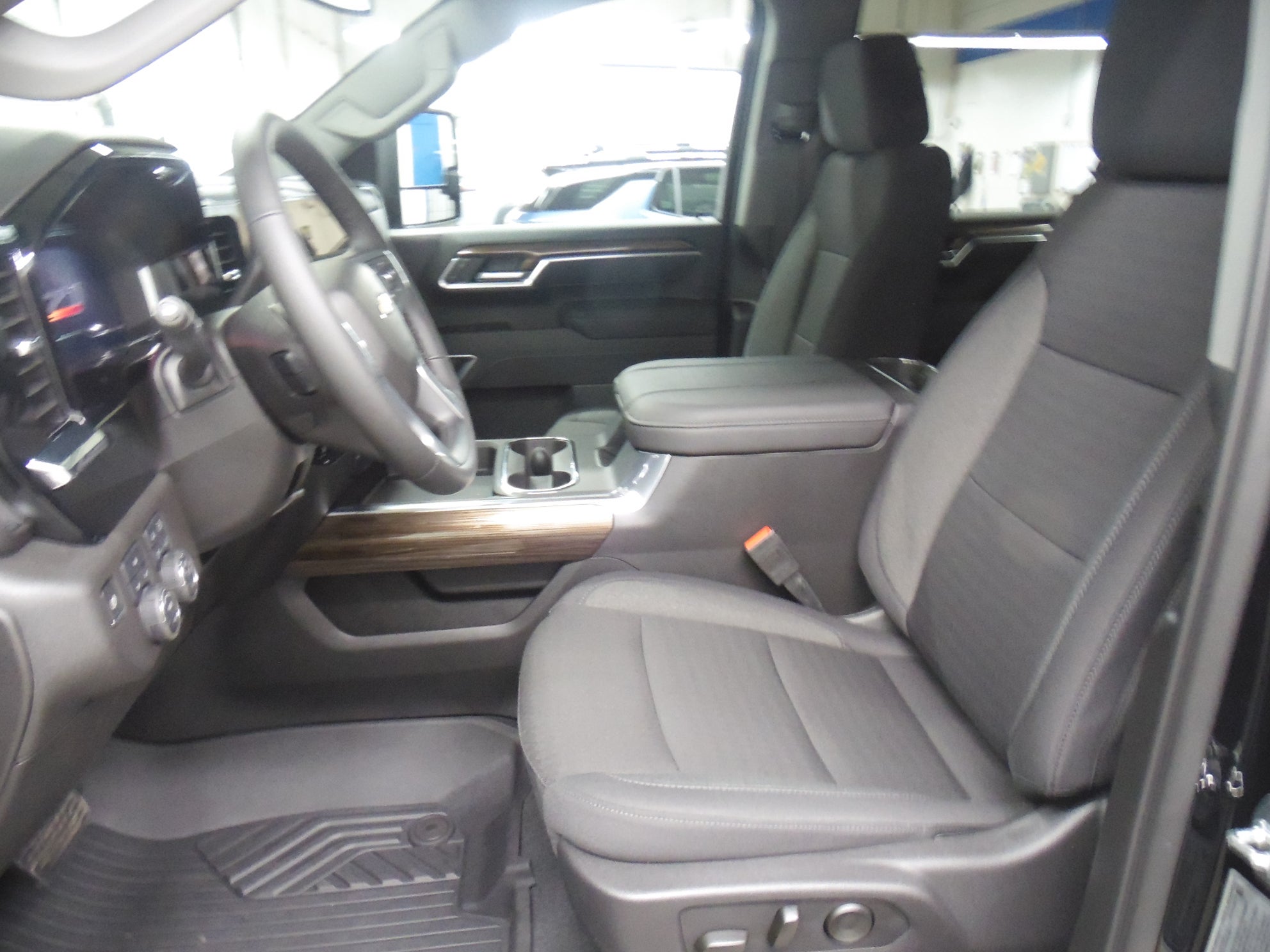 2025 Chevrolet Silverado 3500 HD LT