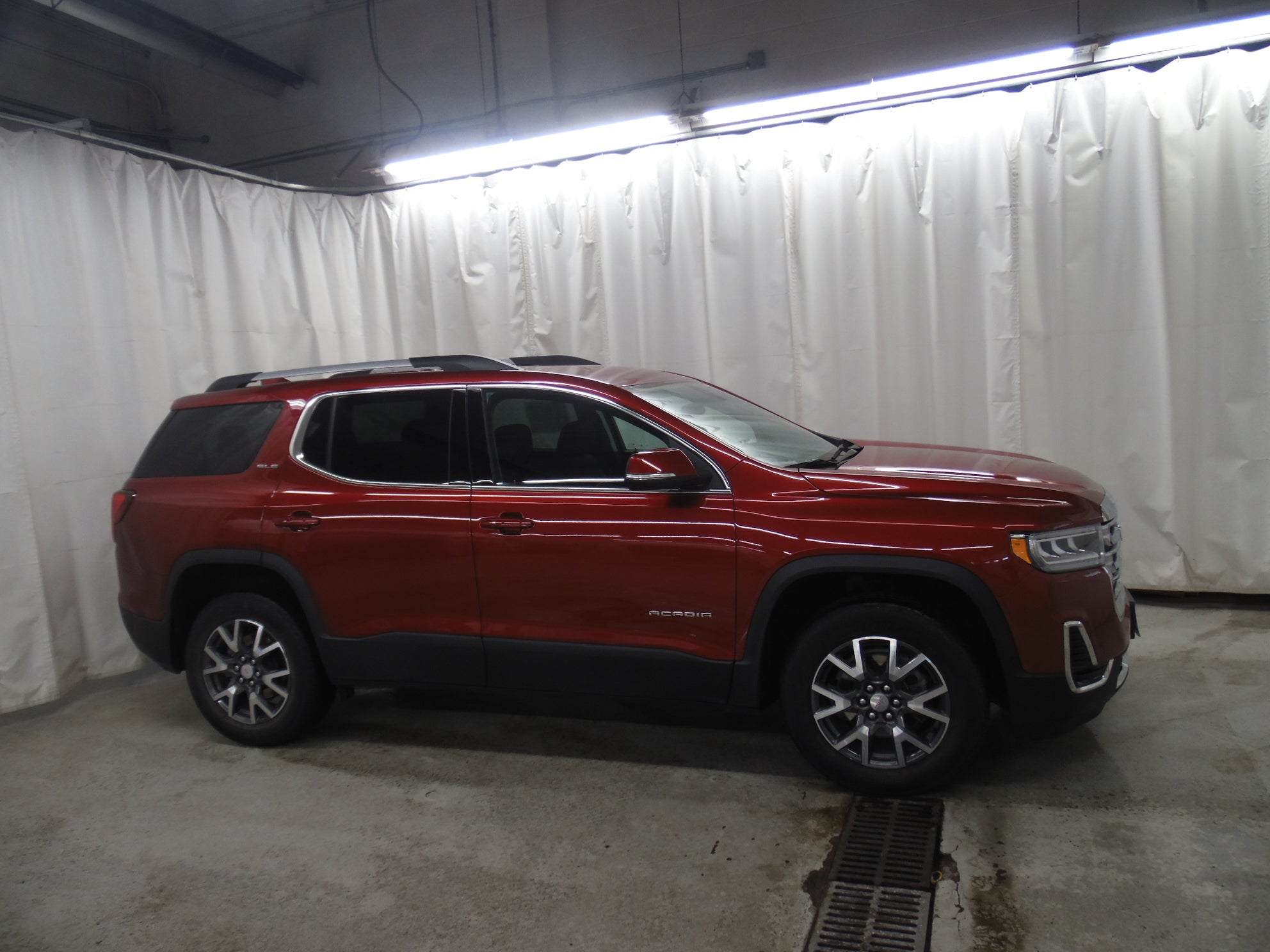 2023 GMC Acadia SLE