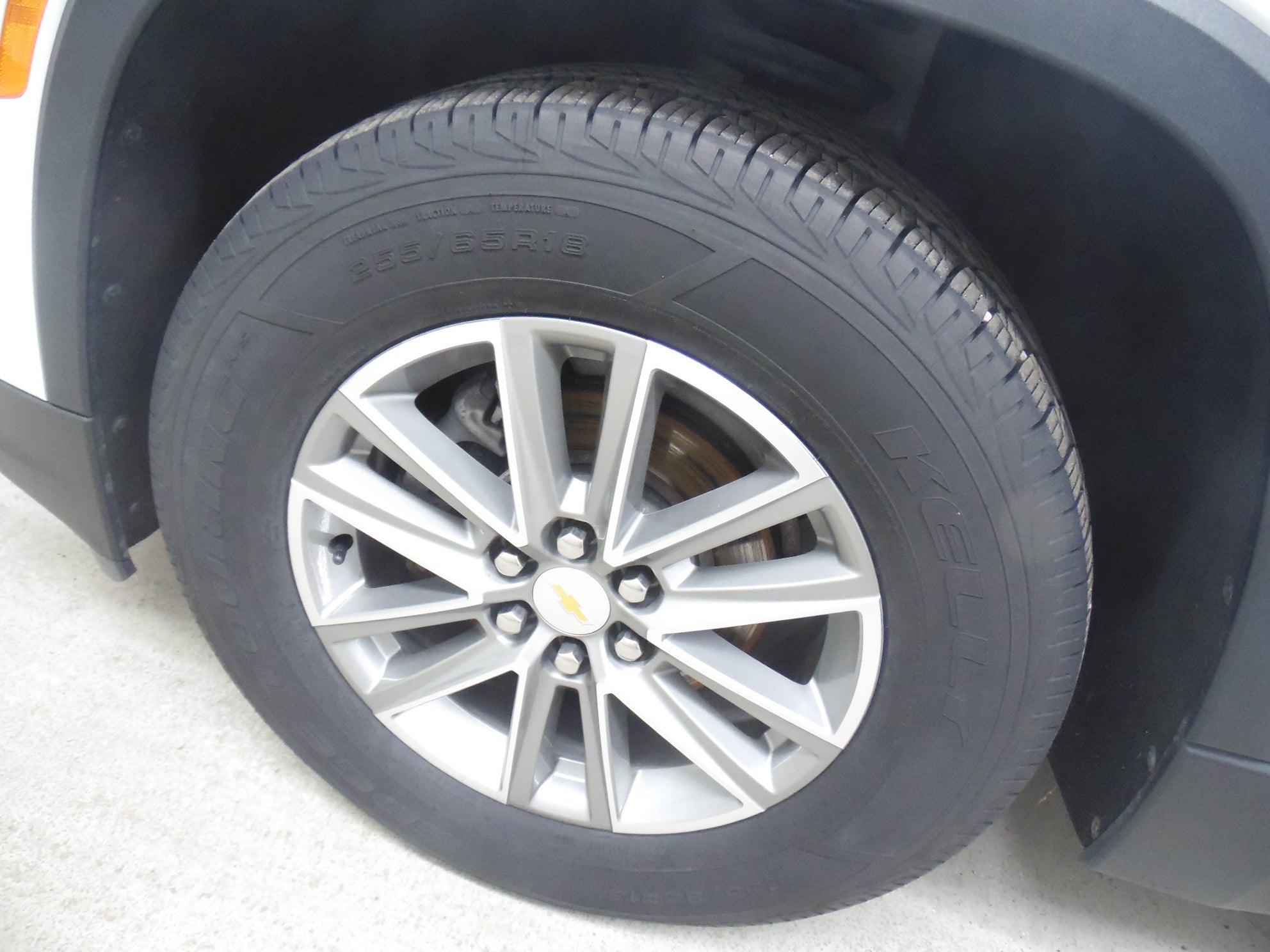 2023 Chevrolet Traverse 2FL