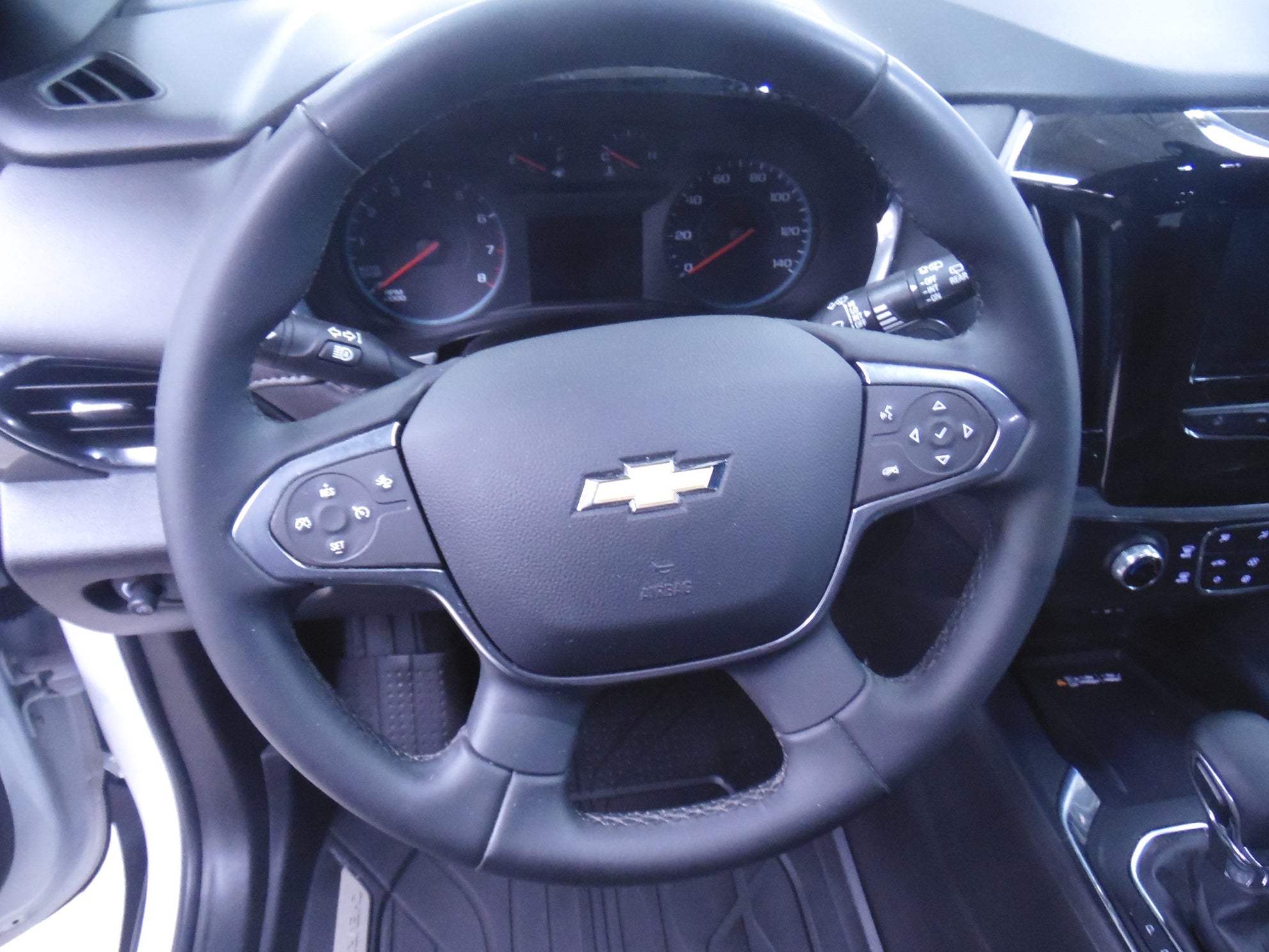 2023 Chevrolet Traverse 2FL