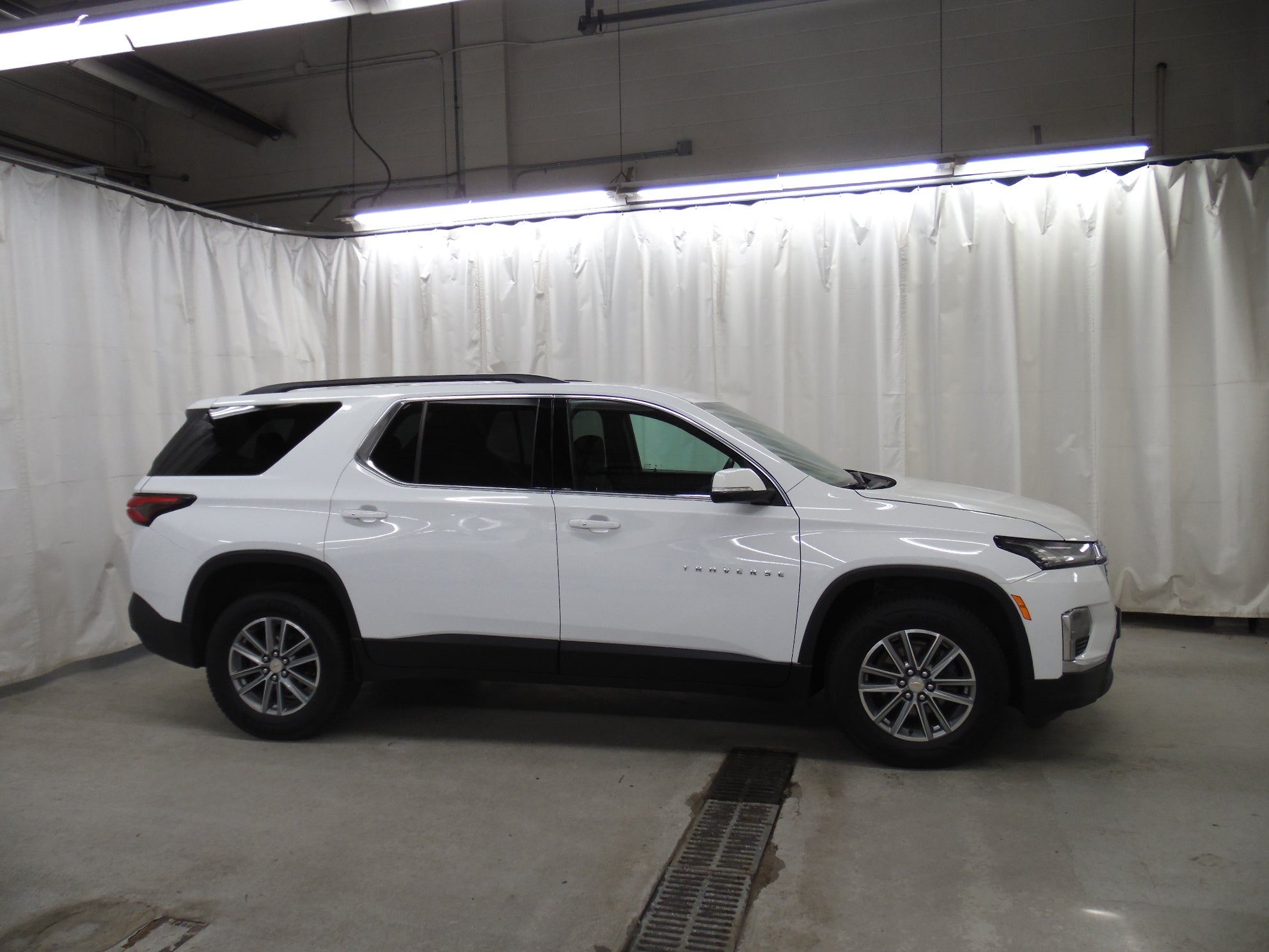 2023 Chevrolet Traverse 2FL