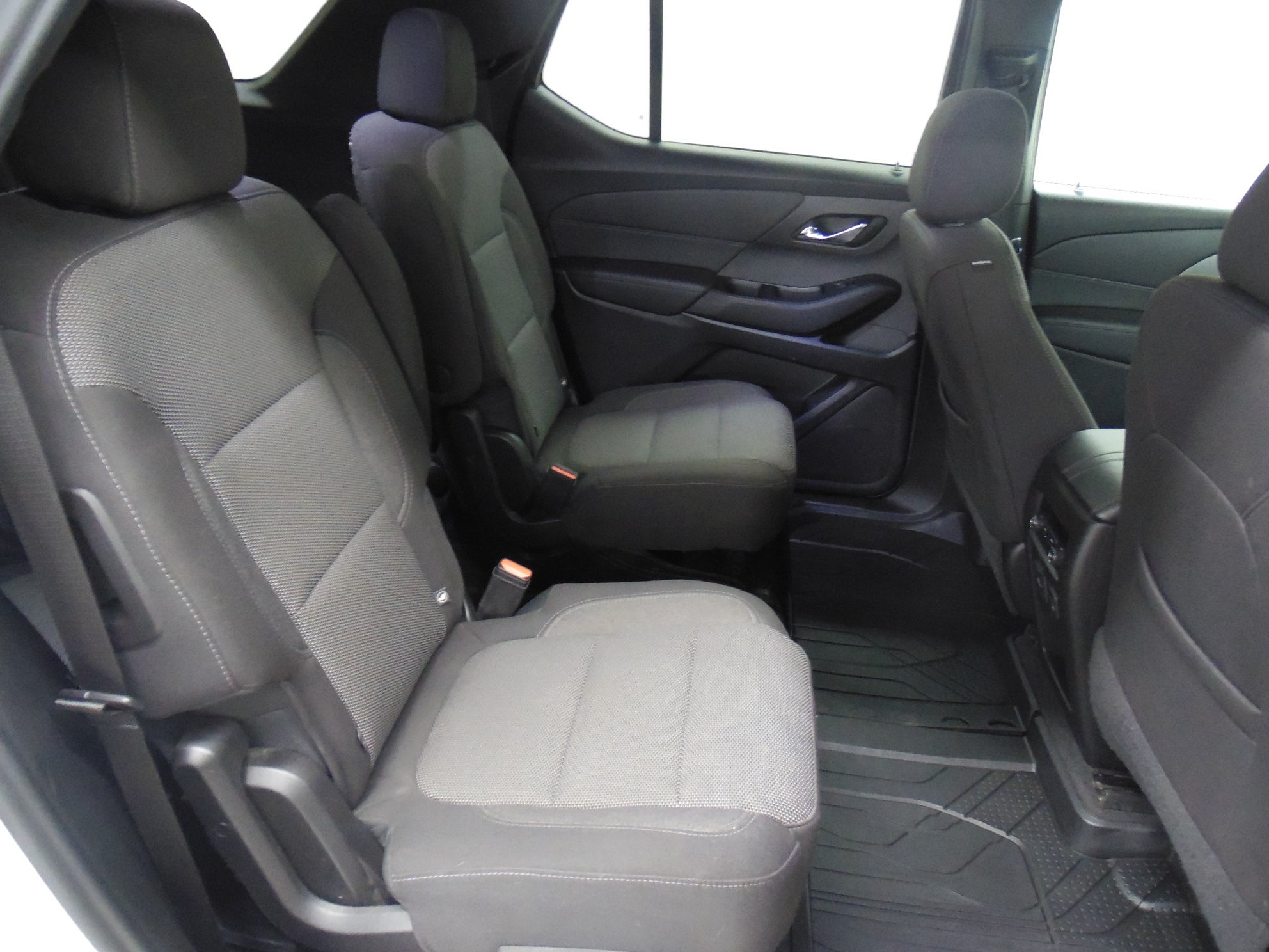 2023 Chevrolet Traverse 2FL