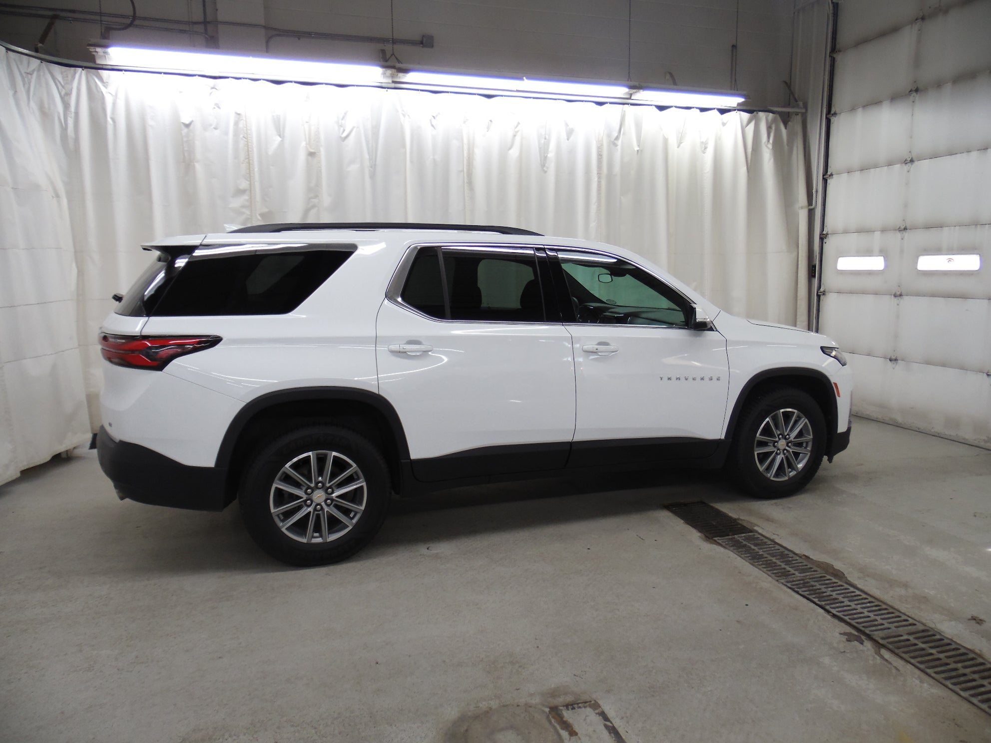 2023 Chevrolet Traverse 2FL