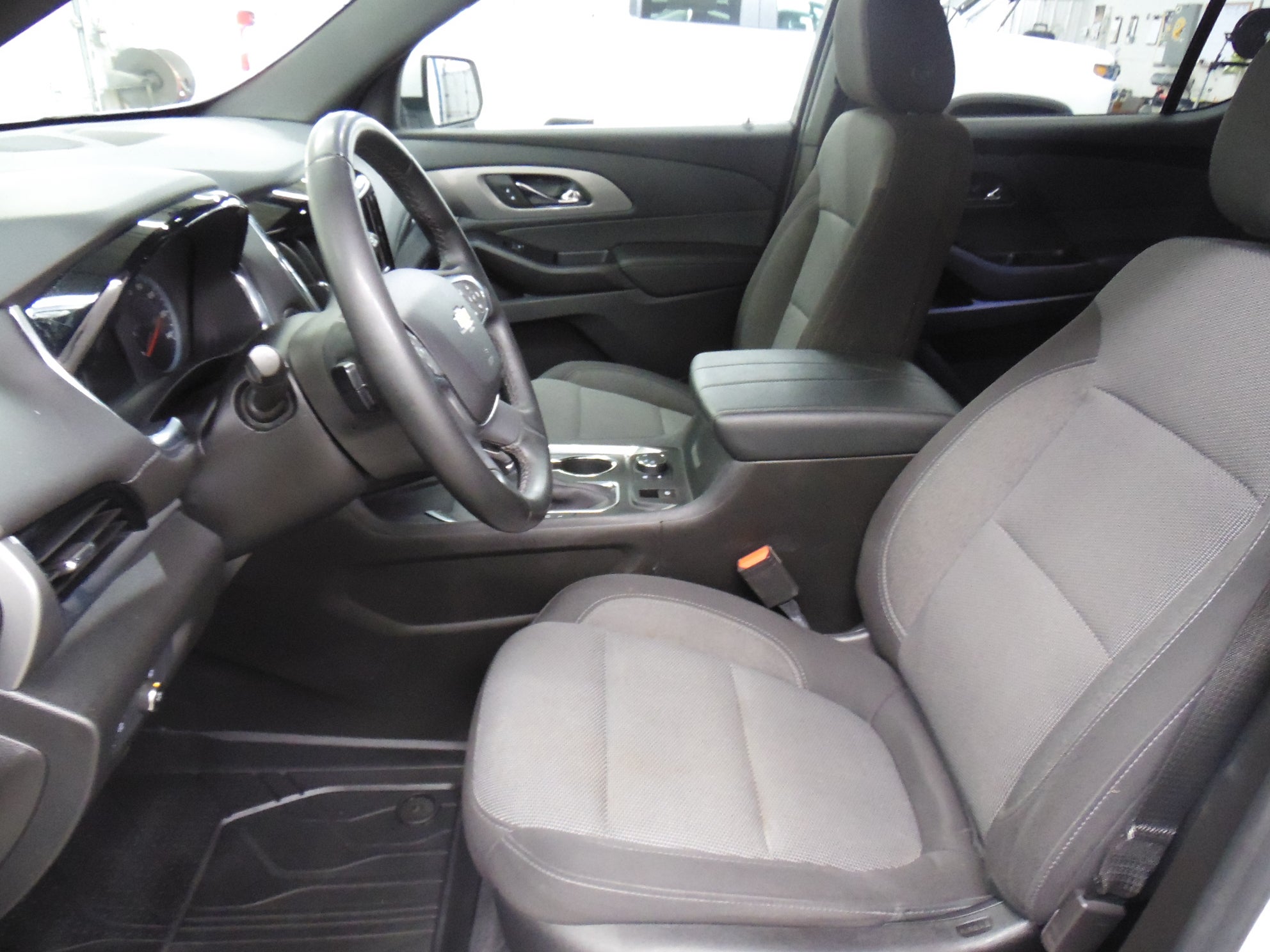 2023 Chevrolet Traverse 2FL