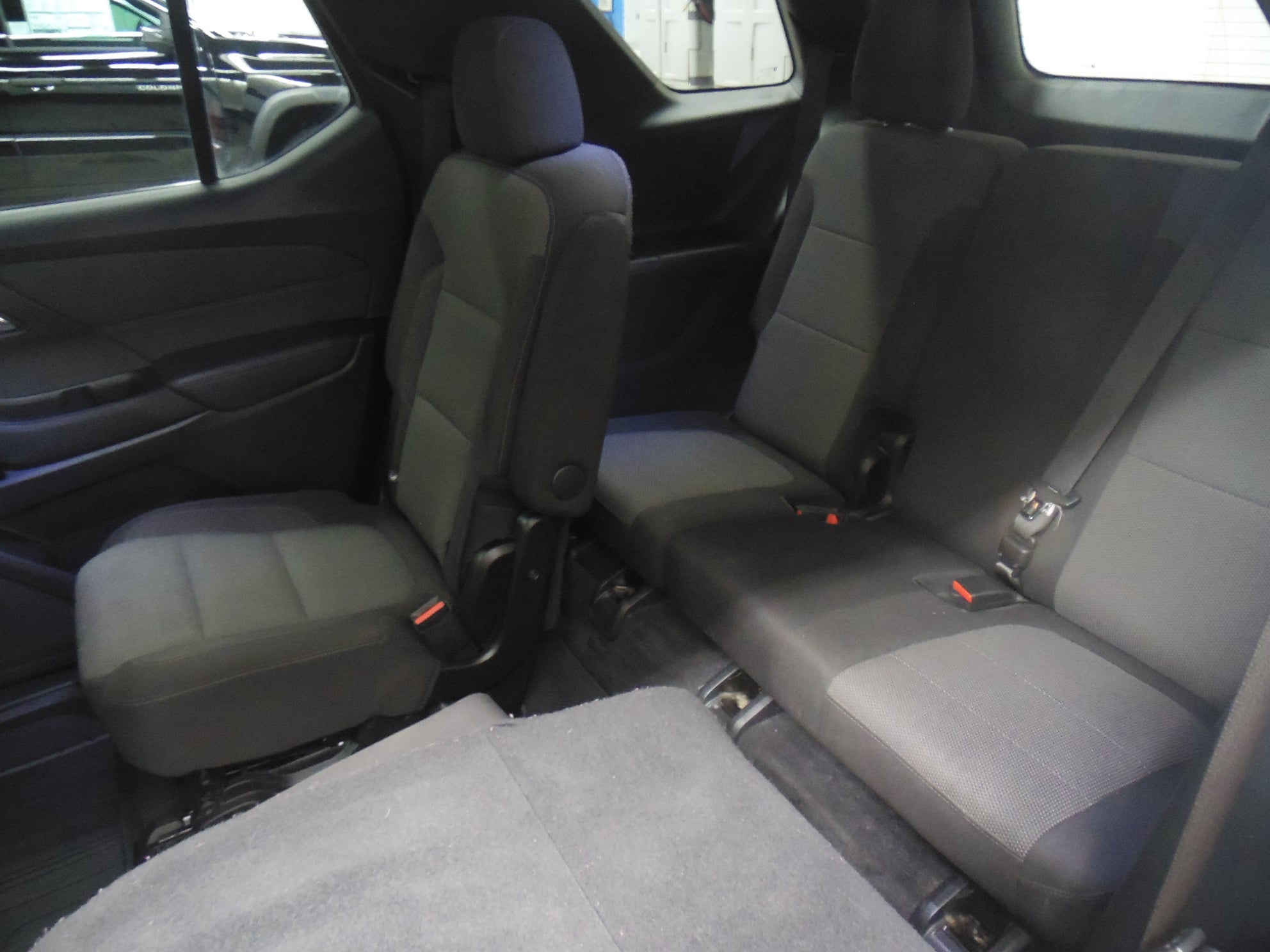 2023 Chevrolet Traverse 2FL