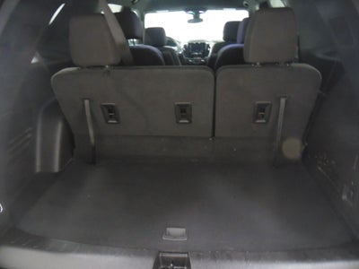 2023 Chevrolet Traverse 2FL