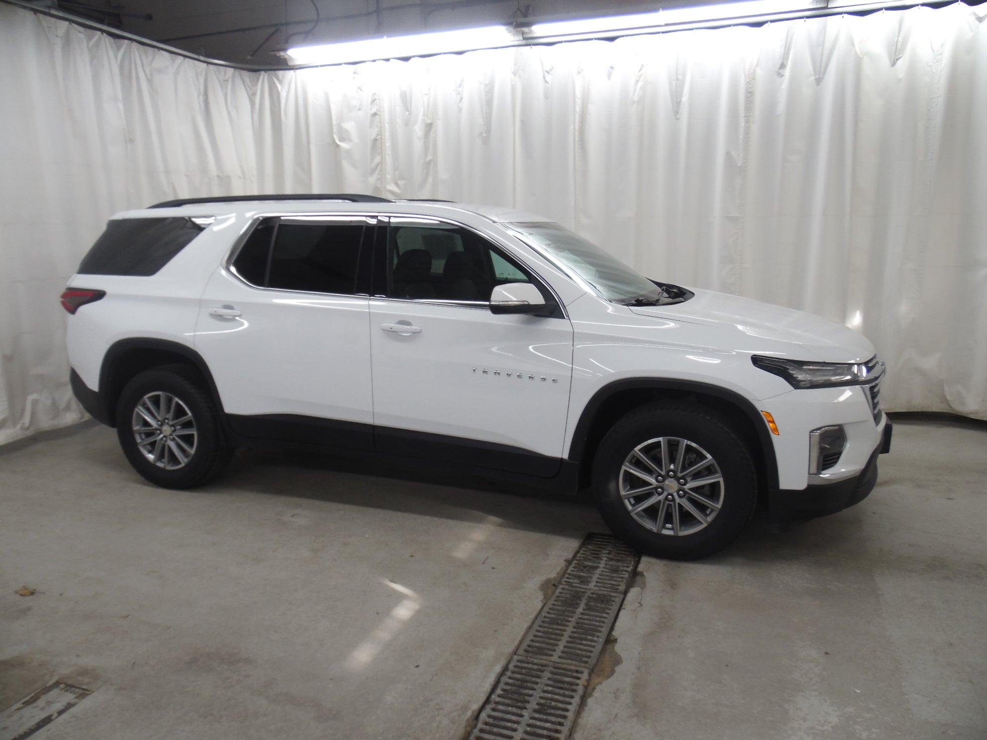 2023 Chevrolet Traverse 2FL