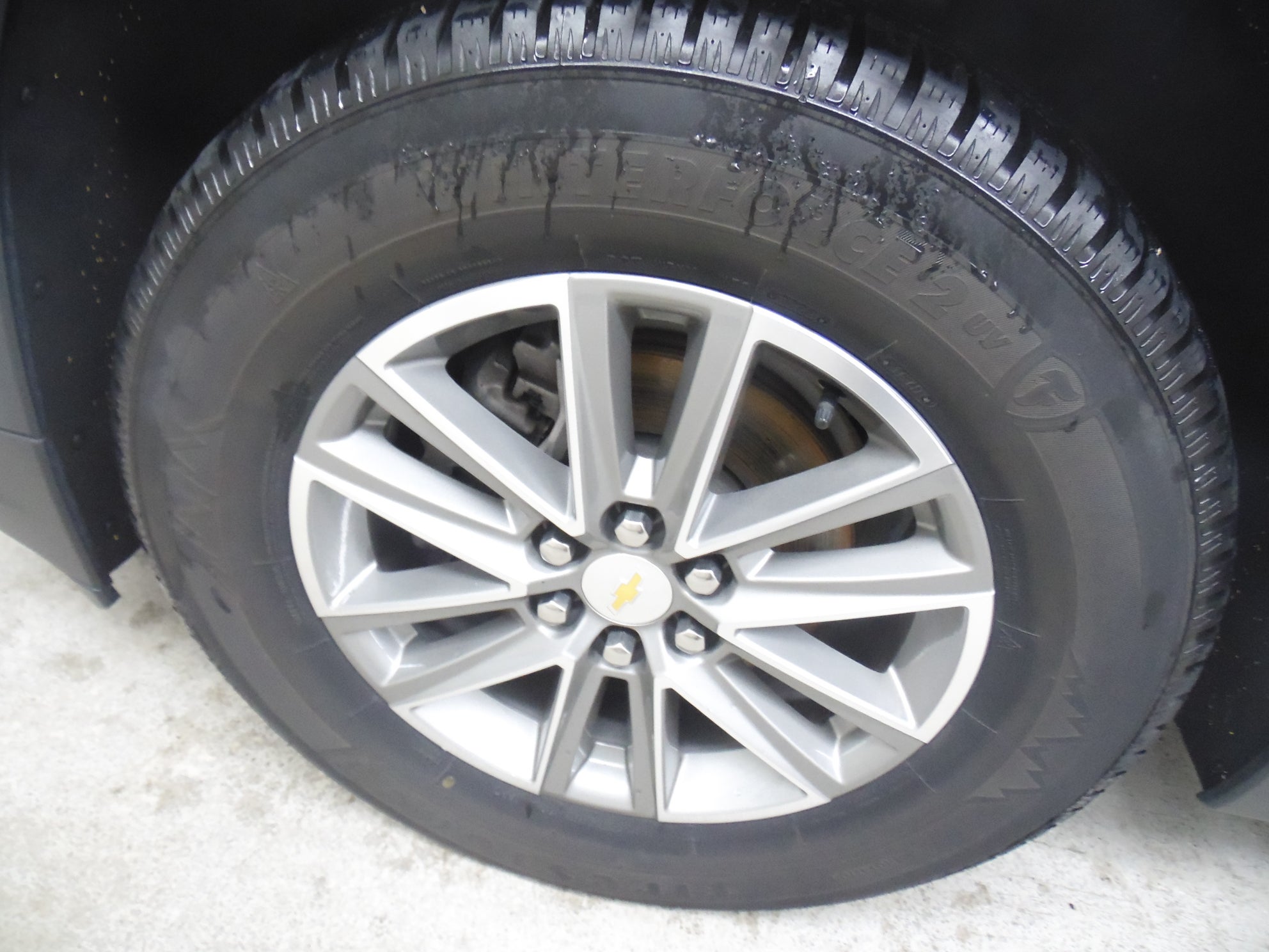 2023 Chevrolet Traverse 2FL