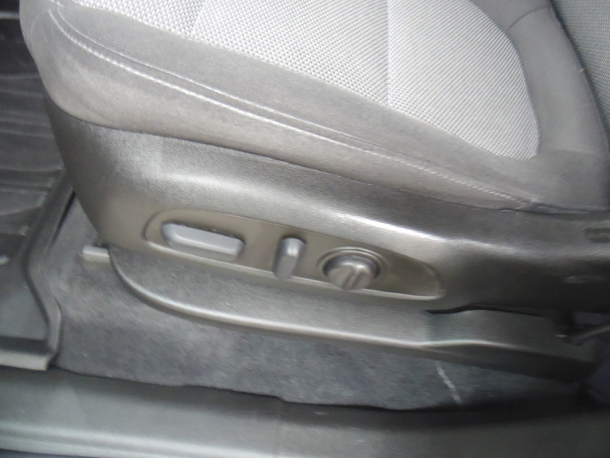 2023 Chevrolet Traverse 2FL