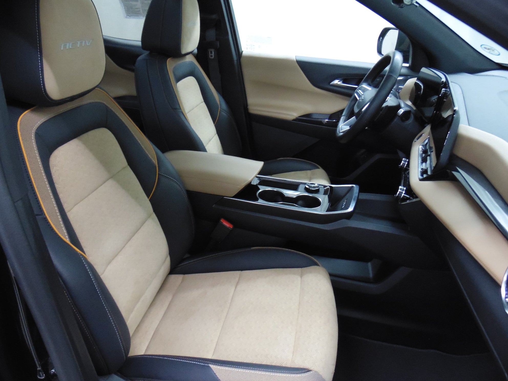 2025 Chevrolet Equinox ACTIV